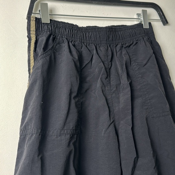 Revgear Black Pants w/ Strips Muay Thai Jui Jitsu Combat Warm Up Pants Size XS - Picture 2 of 7